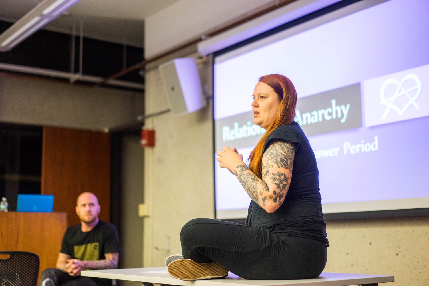 Kale Gosen and Carson Zi speak about “relationship anarchy”—an approach to relationships based on autonomy—at the workshop “Relationship Anarchy: Consciously Dismantling Relationship Paradigms” during the IvyQ conference this weekend.