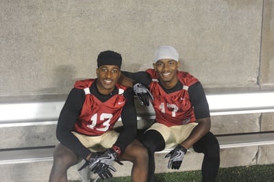 Cover image for Receiver-Roommate Duo of Scott, Shelton-Mosley Tops Offense