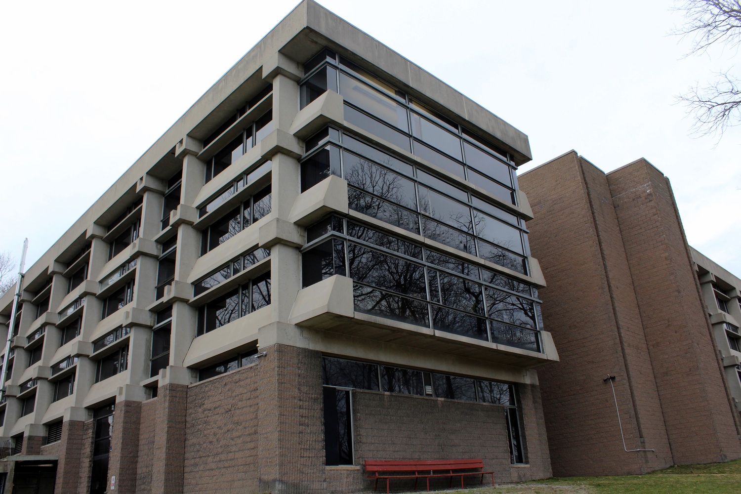 The Banneker Institute is dedicated to addressing the underrepresentation of minorities in astronomy and physical sciences.