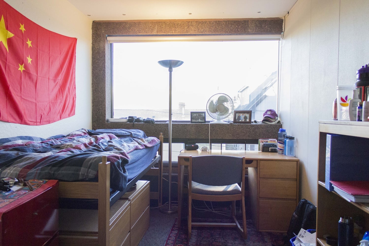 A sophomore bedroom in the low-rise section of Mather House