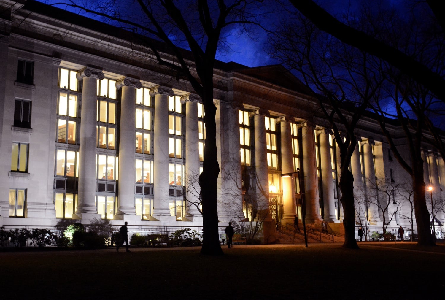 Law School Dean John F. Manning '82 said Harvard Law School has raised $365 million in its capital campaign.