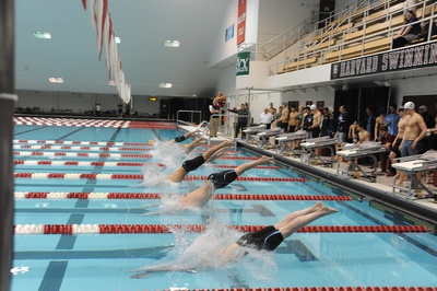 Cover image for Athlete of the Week: Madsen, Farris Headline Strong Harvard Sports Weekend
