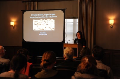Cover image for Christian Bodies, Pagan Images
