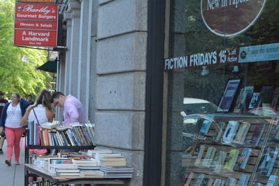 Cover image for What To Do This Summer: Museums, Markets, and More