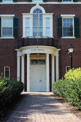 Cover image for Harvard Announces New Board of Overseers Members