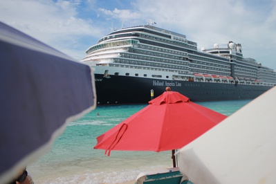 Cover image for Grand Turk