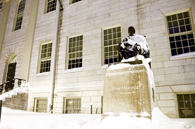 Cover image for Harvard to Close Tuesday Due to Approaching Snowstorm 