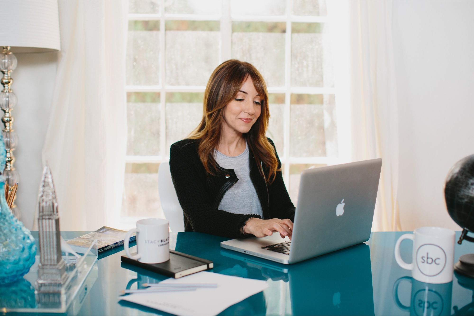 Stacy Blackman Consulting, a leading MBA admissions consulting firm, provides undergraduate students with the guidance and support necessary to make it to business school.
