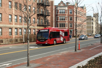 Cover image for Harvard Announces Purchase of 100% Electric Buses