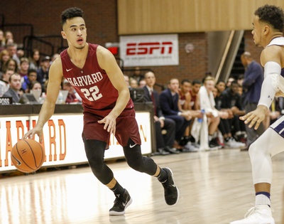 Cover image for Men's Basketball Hosts Cornell, Columbia on Senior Weekend