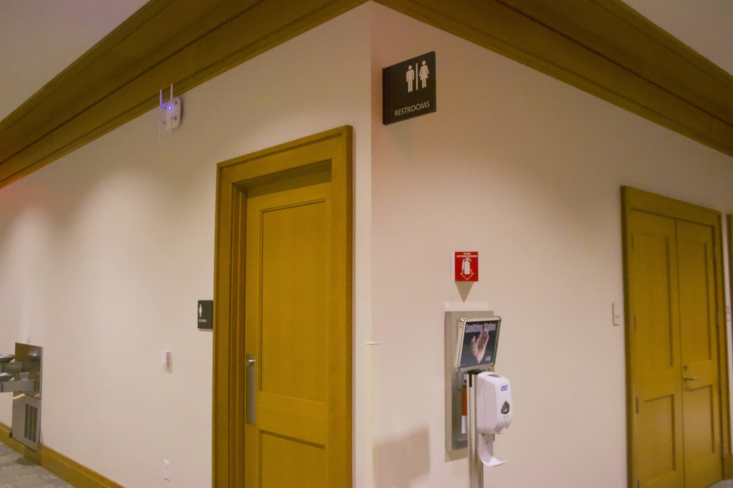 A bathroom in the Harvard Law School Wasserstein building.