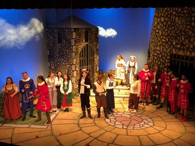 Cover image for A Production That Does G&S 'Yeoman’s Service'