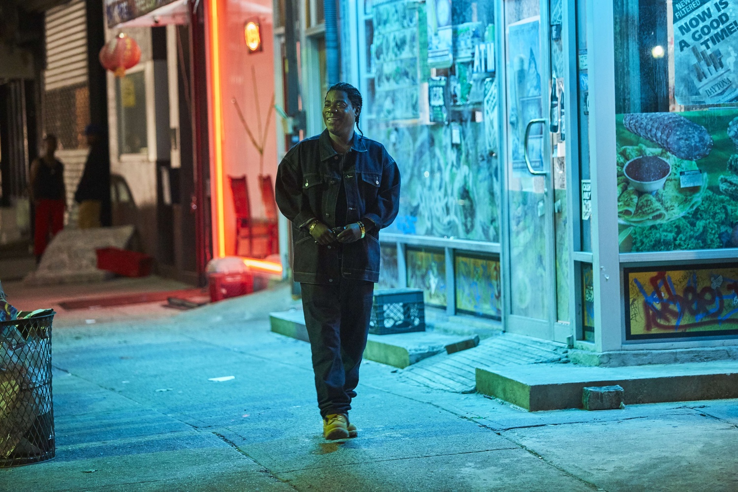 Tray Barker (Tracy Morgan) walks through his old neighborhood, changed by gentrification while he was in prison in "The Last O.G." on TBS.