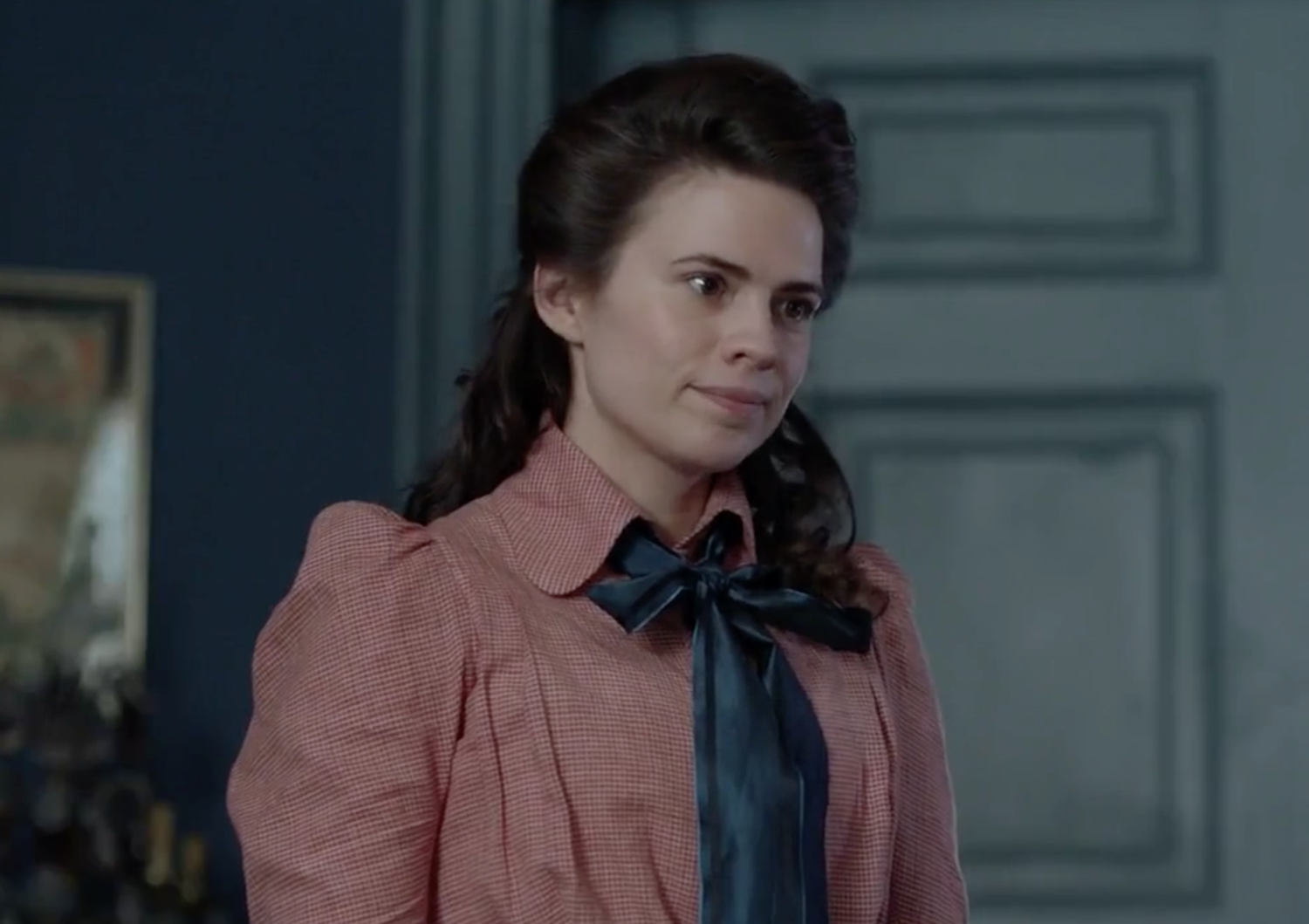 Hayley Atwell stars as wealthy heiress Margaret Schlegel in the BBC/Starz adaptation of "Howards End."