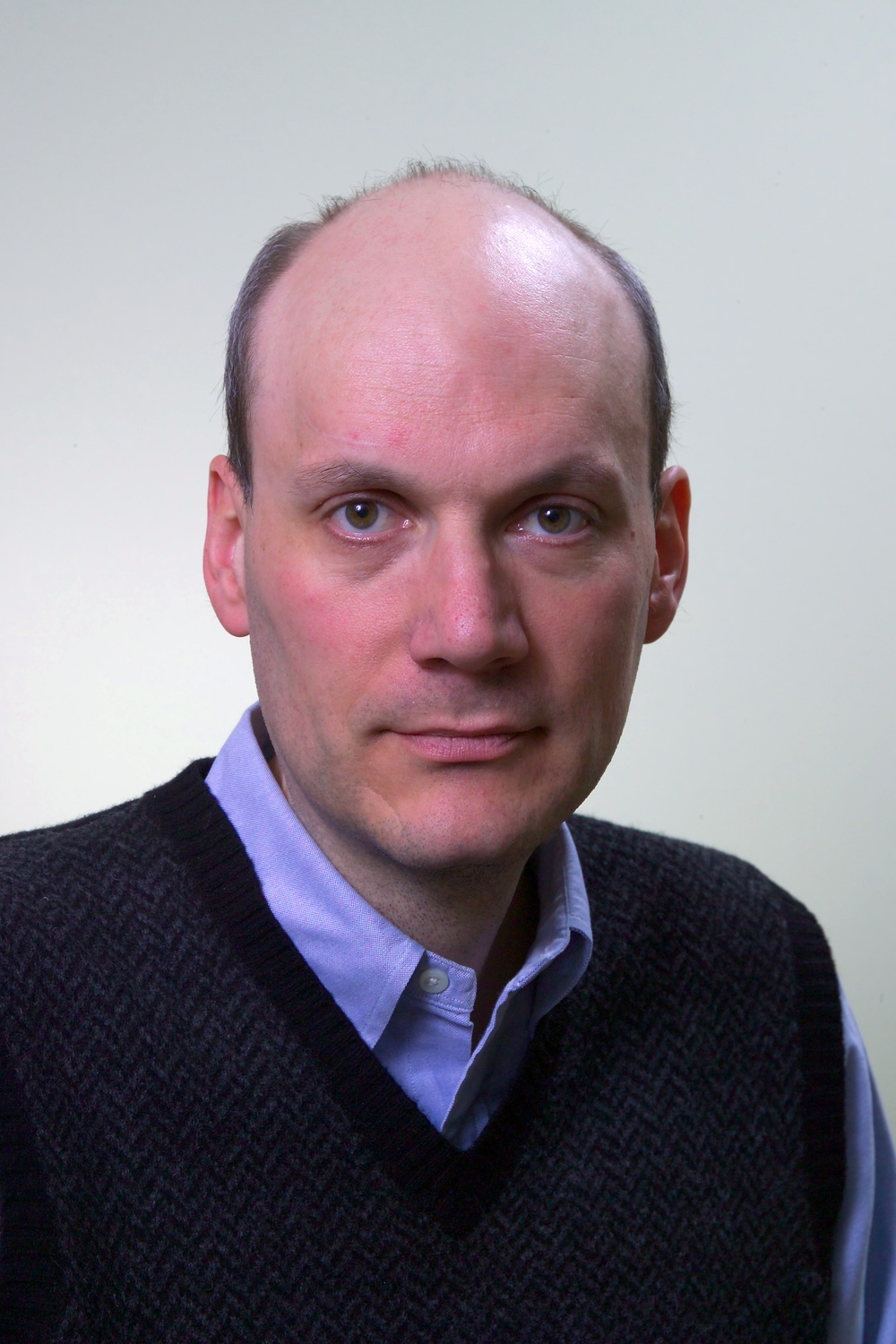 Christopher L. Foote is a Professor of the Practice of Economics and a research economist at the Federal Reserve Bank of Boston.