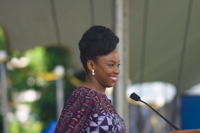 Cover image for Chimamanda Ngozi Adichie