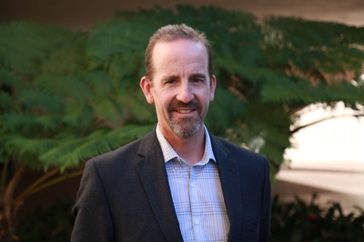 Cover image for Dean Francis J. Doyle III