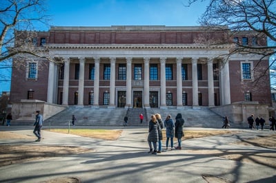 Cover image for The Top 10 Harvard Campus Spots to Visit During Visitas