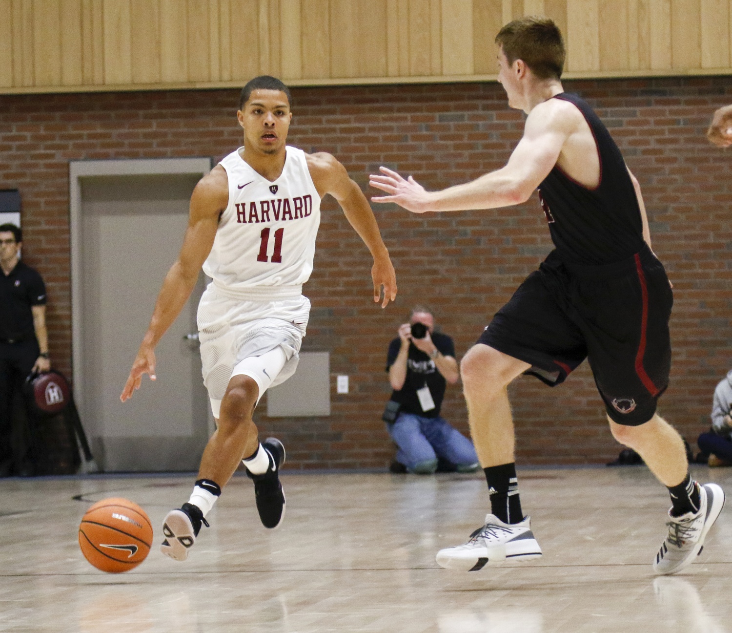 After an injury-riddled sophomore season, former Ivy Rookie of the Year Bryce Aiken hopes to regain his full form as the team's starting point guard.