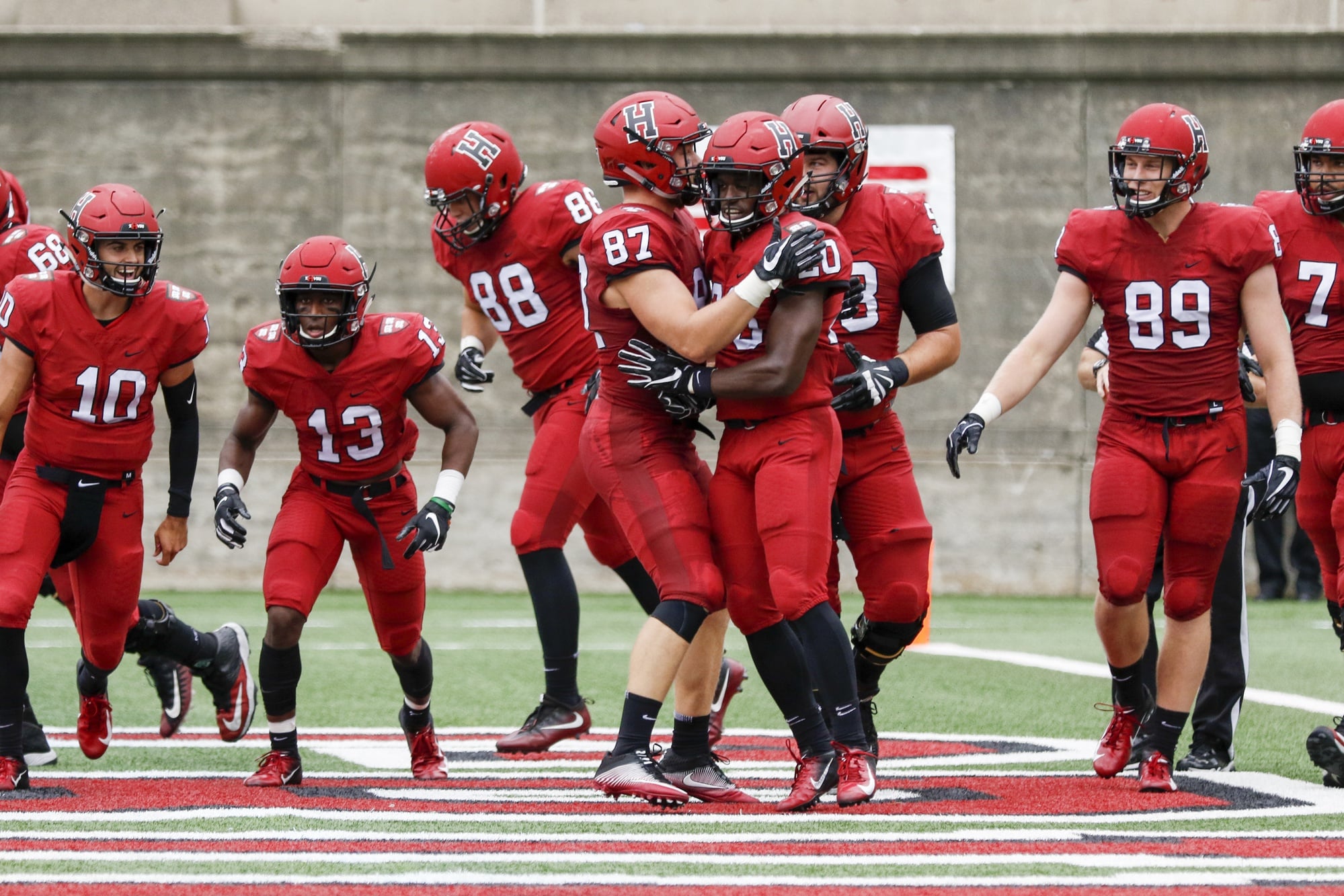 Harvard’s offensive and defensive lines propelled the team to victory this weekend over San Diego. The Crimson’s upper hand in the trenches explains the squad’s drastic advantage in the ground game: 266 yards to just 93.