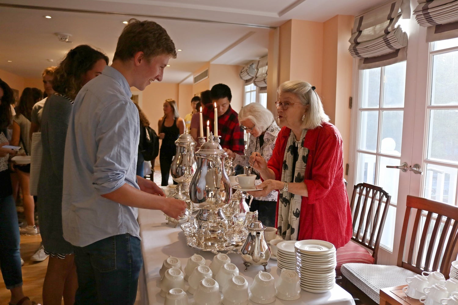 Lowell Faculty Dean Diana L. Eck serves tea at Lowell Tea, which happens every Thursday.