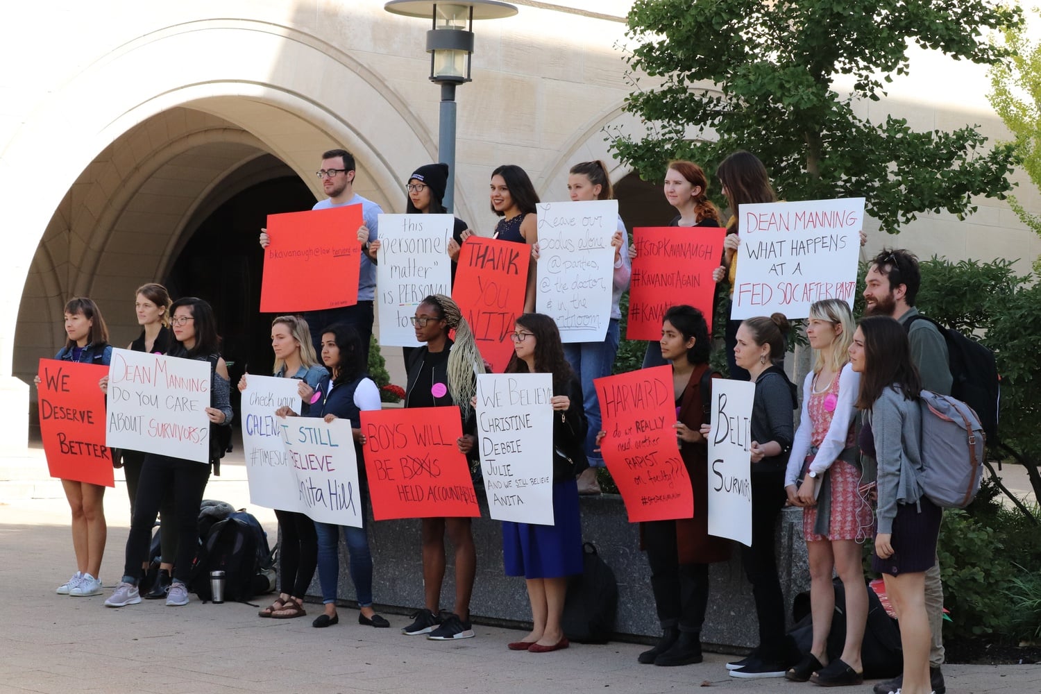 HLS students demonstrate against Kavanaugh's sexual assault case in front of the Law School.