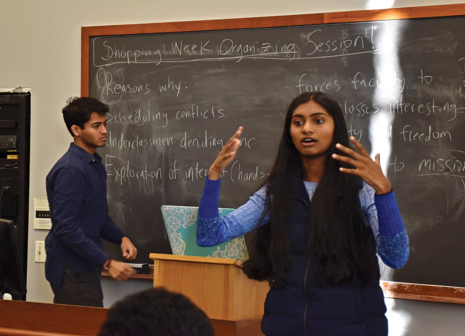 Sruthi Palaniappan ’20 leads an Undergraduate Council Town Hall meeting to discuss the future of shopping week with students.