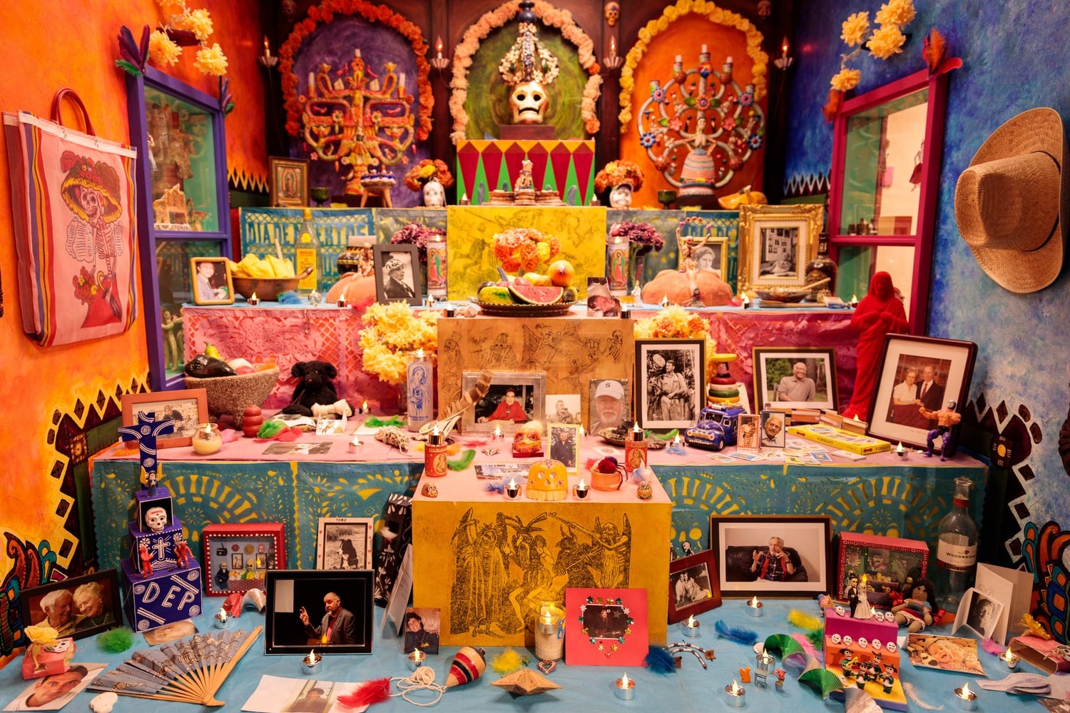 Elaborate altars formed the crown jewel of the Harvard Peabody Museum Day of the Dead party Thursday.