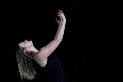Cover image for Harvard Ballet Company marks 25 years with “on quarter”