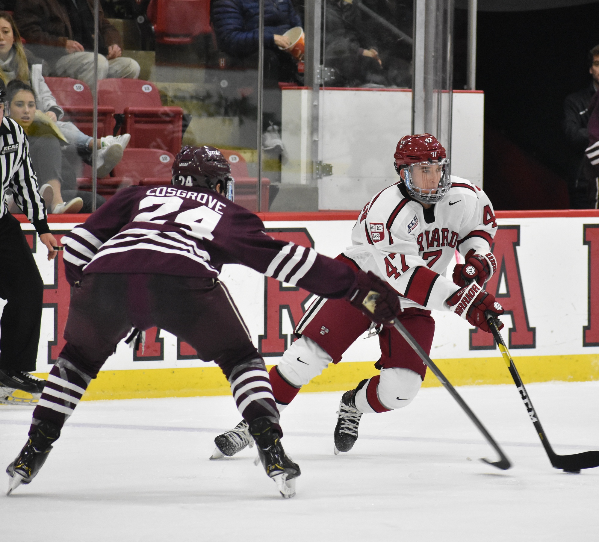 Freshman Casey Dornbach showed off his speed and skill, picking up his second straight three-assist night. He now sits at second in the NCAA in assists per game — right behind Fox.