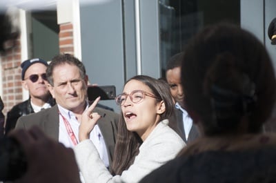 Cover image for Congress Members-Elect Descend on Cambridge for Harvard Kennedy School’s Bipartisan Orientation