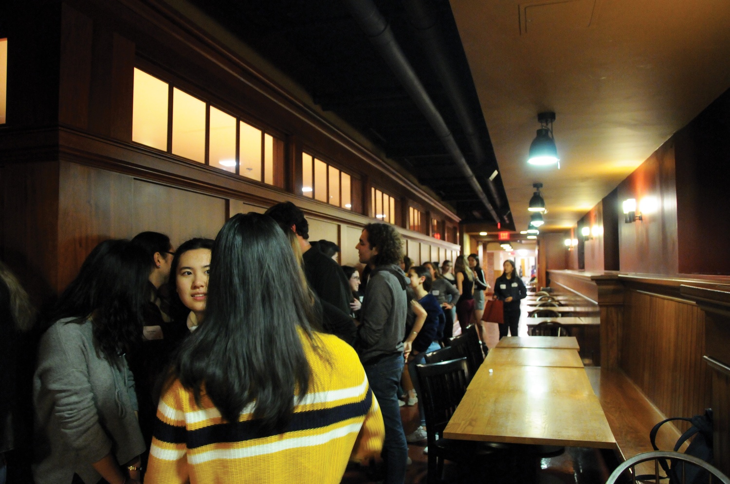 The Fleur-de-Lis held its first event for Recognized Social Organization rush Monday evening at the Queen's Head Pub.
