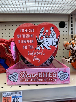 Cover image for Love Bites Candy