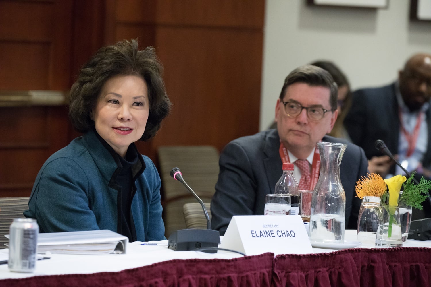 Secretary of Transportation Elaine L. Chao and IOP Director Mark D. Gearan ’78 address new members of Congress on the first day of the bipartisan orientation program.