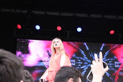 Cover image for Kiiara