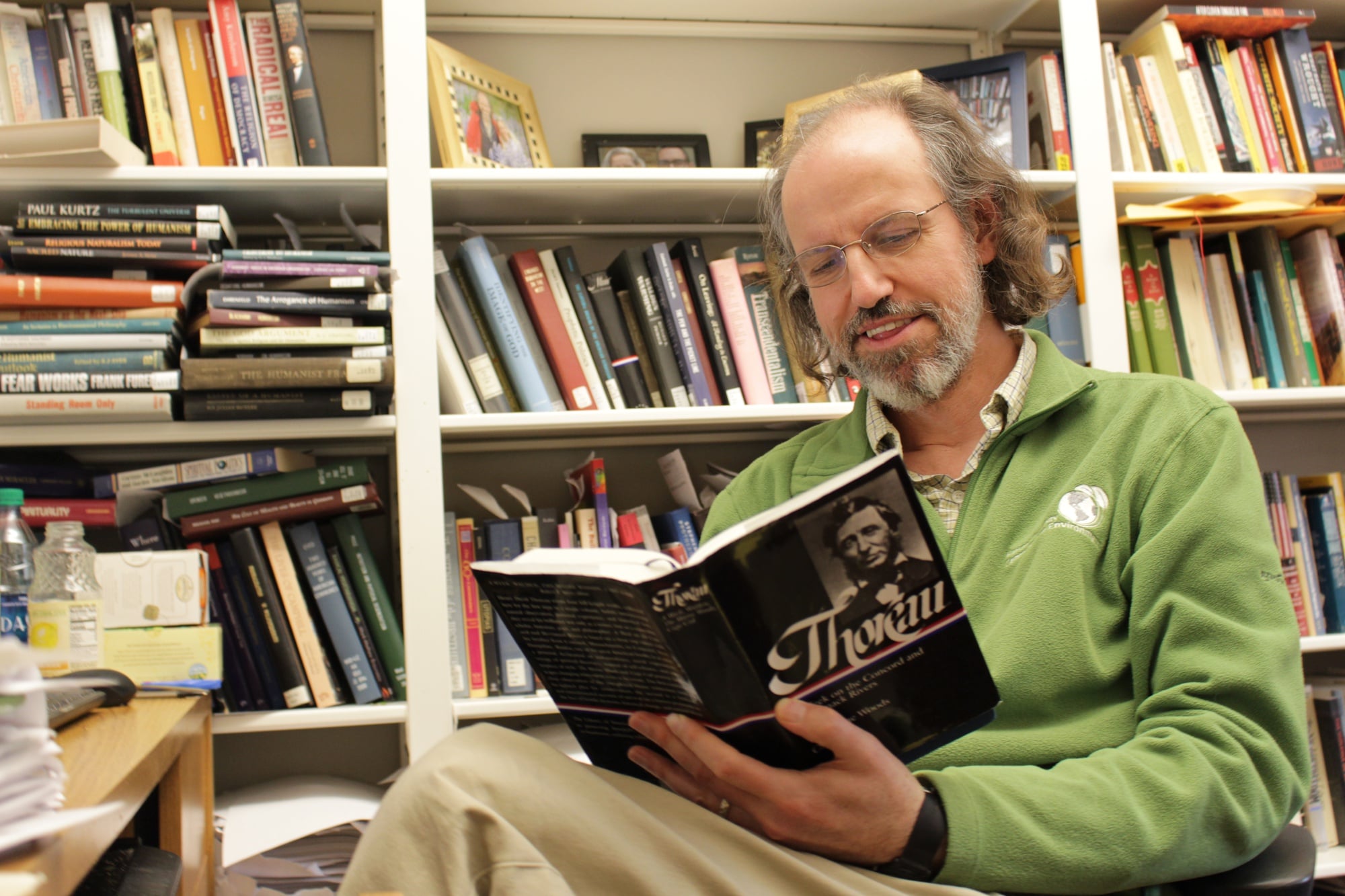 Dr. Dan P. McKanan’s ’89 is currently the Ralph Waldo Emerson Unitarian Universalist Senior Lecturer at the Divinity School