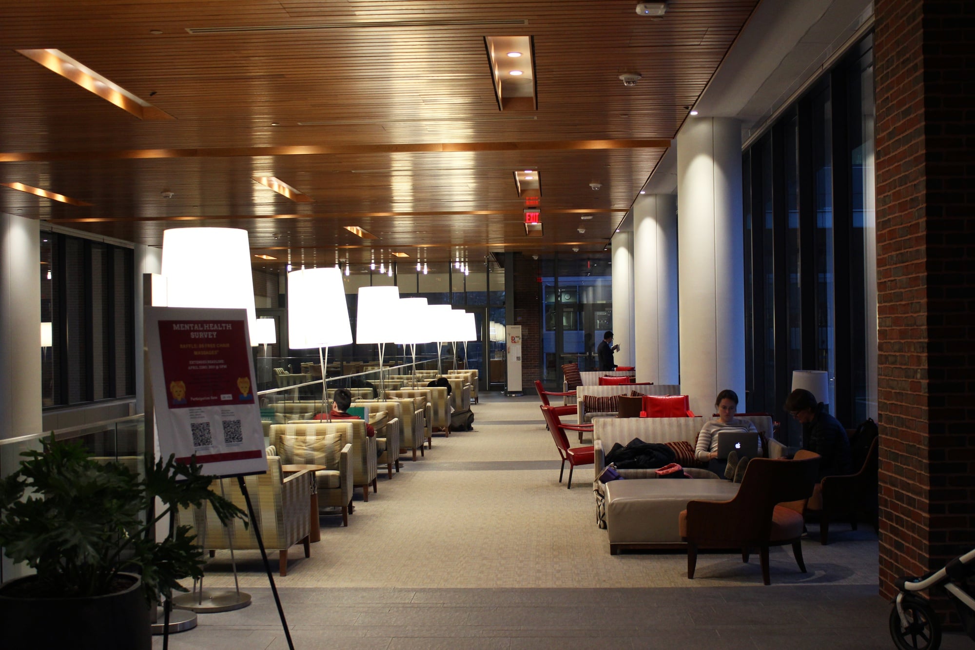 The Harvard Kennedy School provides many newly renovated study spaces that students take full advantage of.