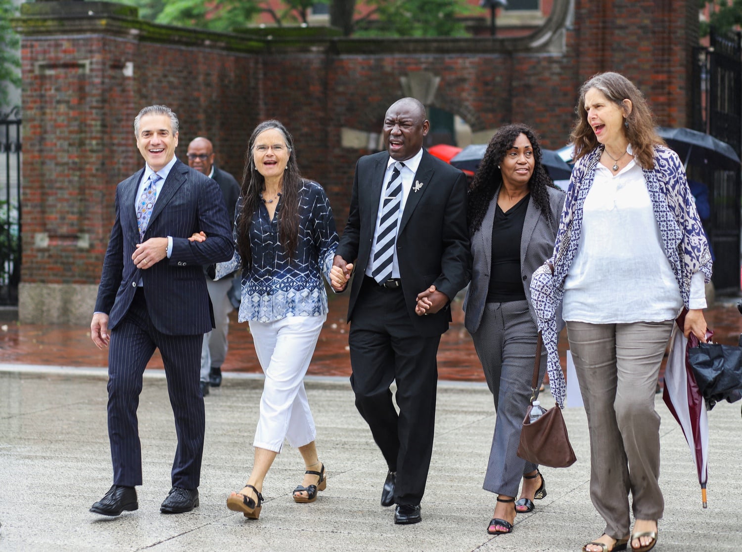 A group representing more than 40 descendants of former Harvard professor Louis Agassiz delivered a letter Thursday to University President Lawrence S. Bacow urging him to turn over a set of historic slave photos to a Connecticut woman who alleges they depict her ancestors.