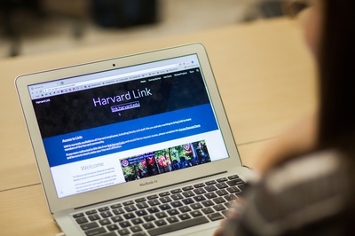 Cover image for Harvard Debuts New Web Tool for Faculty and Staff