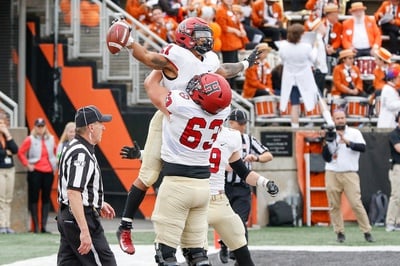 Cover image for Football Hosts No. 14/15 Dartmouth in Must-Win Contest