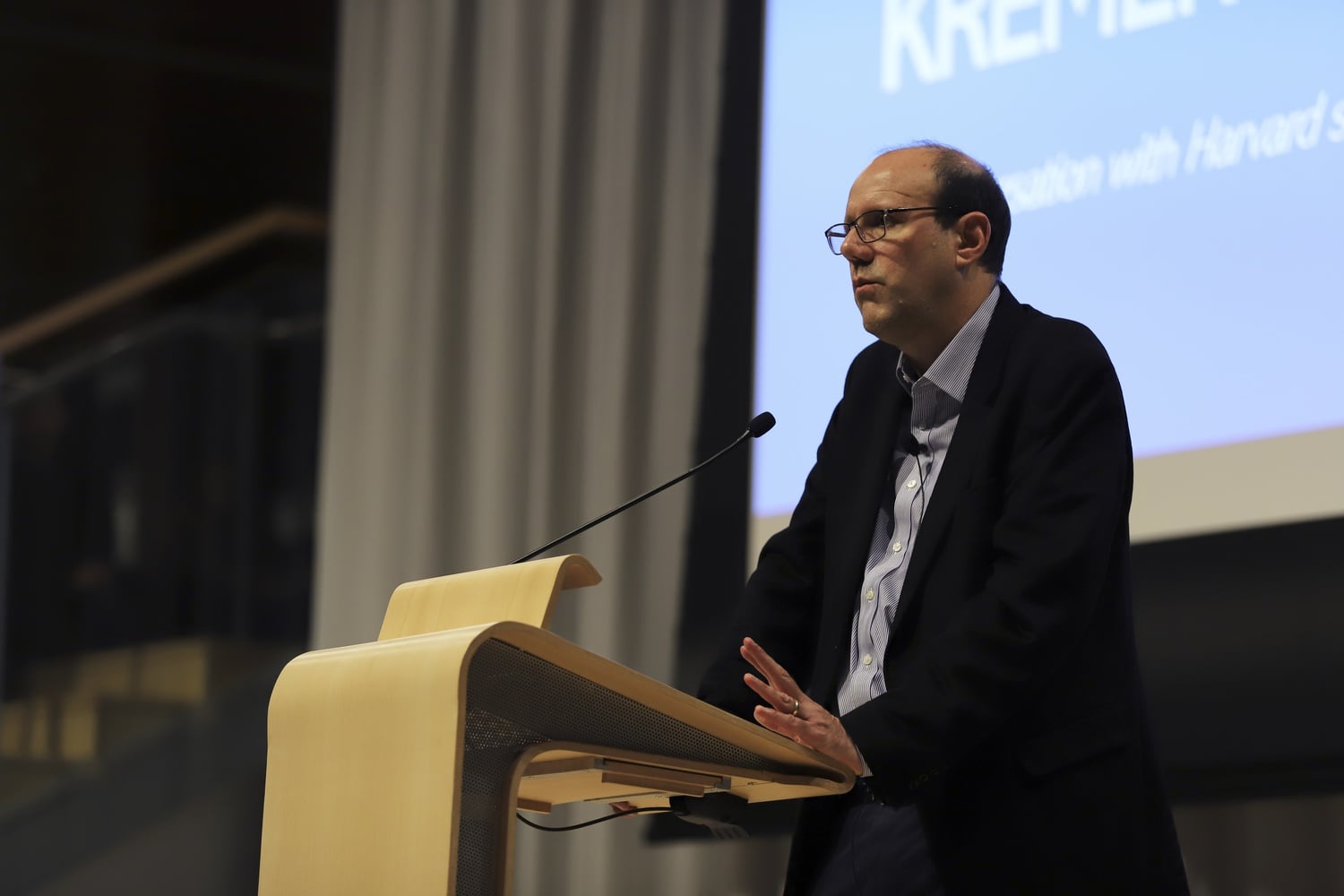 Economics Professor and 2019 Nobel Laureate in Economics Michael Kremer '85 converses with students during an event hosted by the Center for International Development in the Smith Campus Center Tuesday evening.