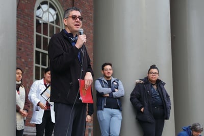 Cover image for Hundreds of Harvard Affiliates Walk Out to Defend DACA and TPS Ahead of Tuesday Supreme Court Hearing