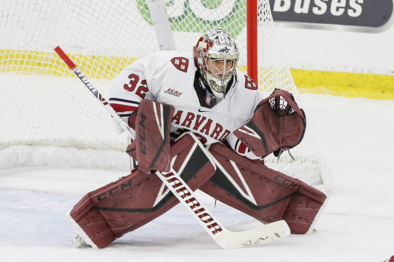 Senior Cameron Gornet, replacing an injured Gibson, posted stellar numbers once more (1 GA, .956 SV%) for the win.