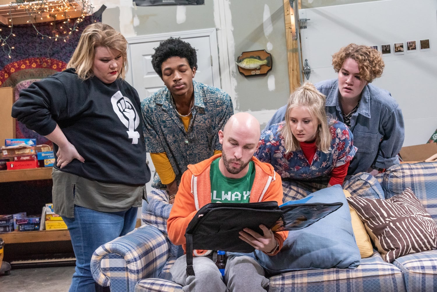 Rachel Belleman, Dev Blair, Caleb Cedrone, Hannah Beebe, and Micaleen Rodgers in "Deal Me Out."