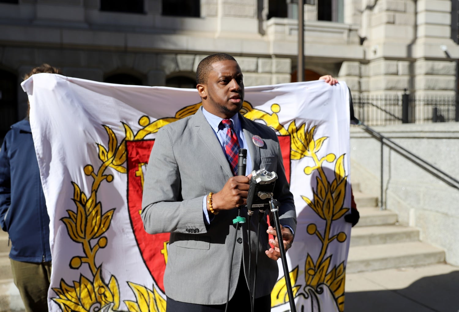 A group of Harvard students advocating divestment from private prisons filed a lawsuit against the University today in Massachusetts state court.