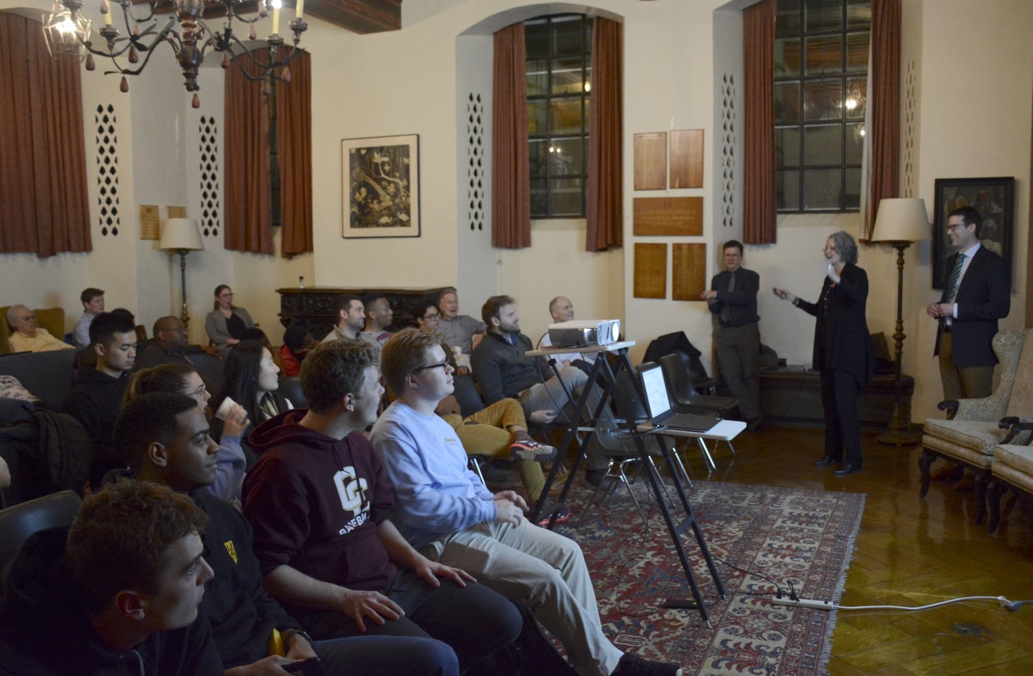 Members of Adams House met on Wednesday evening to hear and discuss updates on Adams's current construction.
