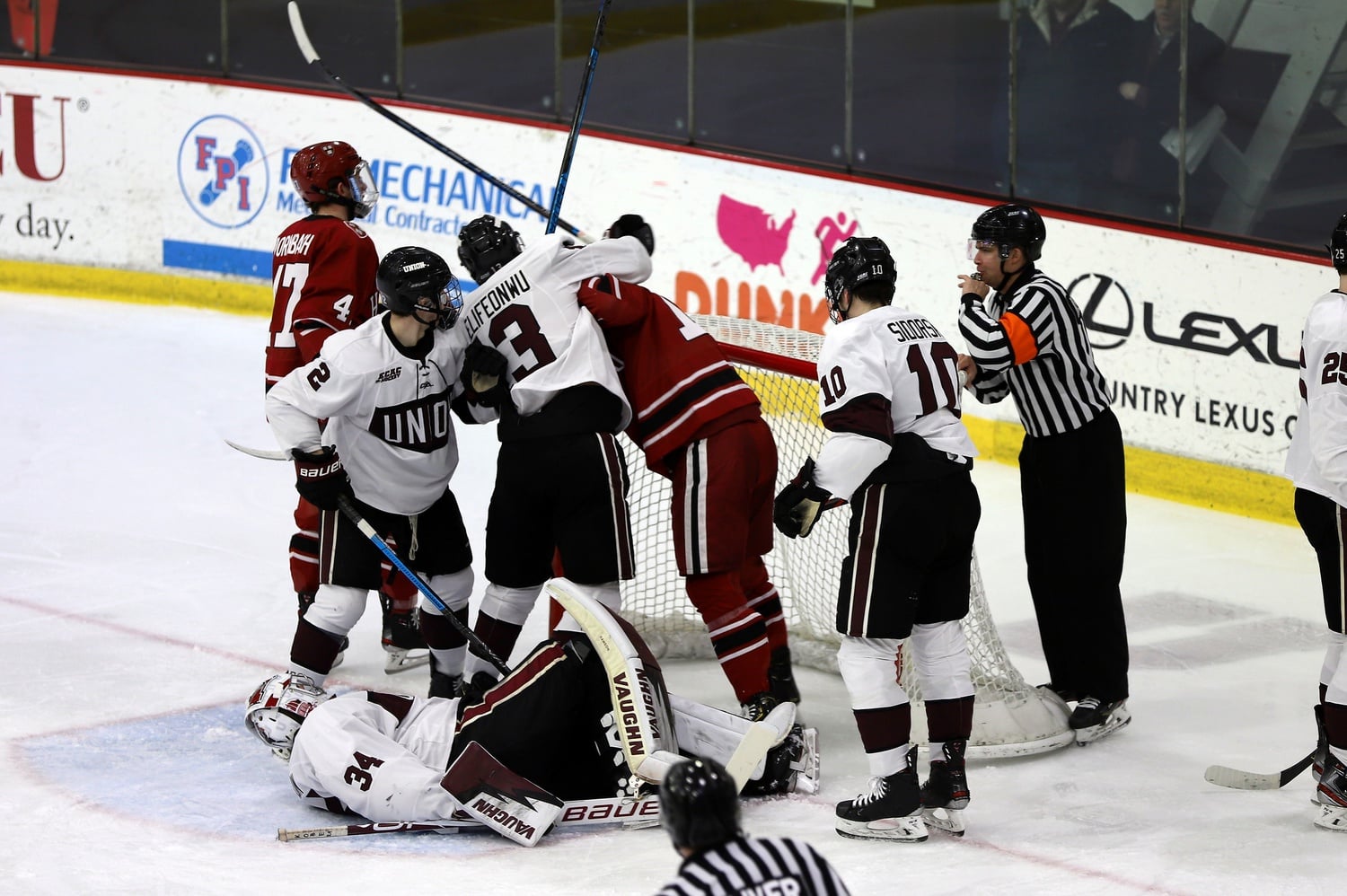 A late-January meeting between the Crimson and the Dutchmen got ugly quickly, as Harvard found twine six times in the second period.