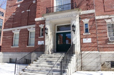 Cover image for Harvard Offers Kurdish Language Course for First Time in University History