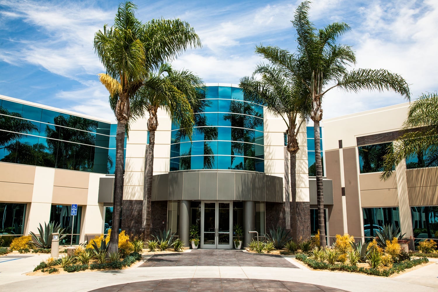 Extraordinary Conceptions is an international egg donation and surrogacy agency based in California.