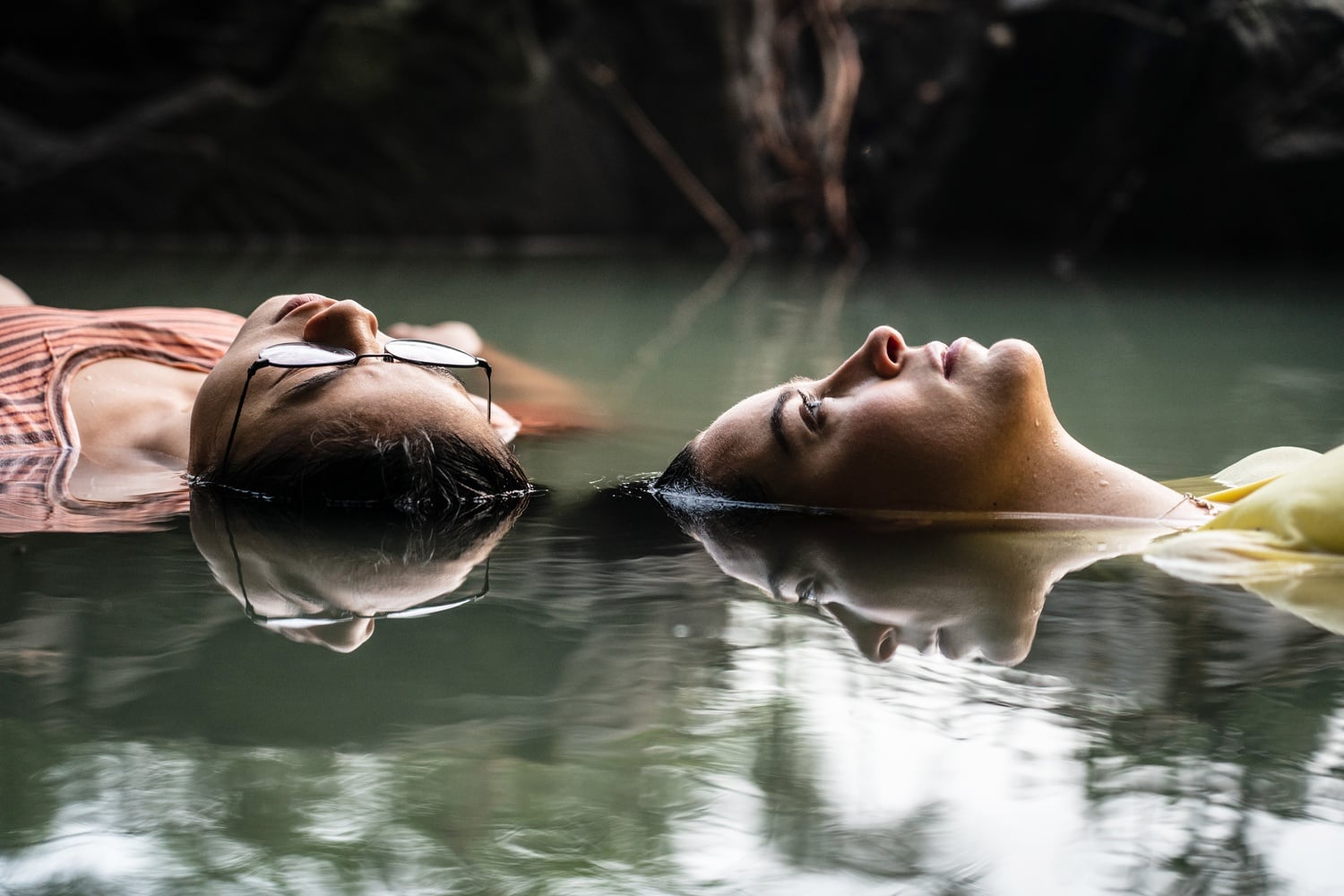 Leah Lewis (left) stars as Ellie Chu and Alexxis Lemire (right) stars as Aster Flores in "The Half of It" (2020), directed by Alice Wu.